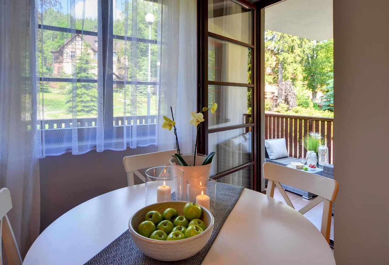 Apartamenty Sun Seasons 24 - Rezydencja Pod Swierkami Centrum Karpacz Exterior foto